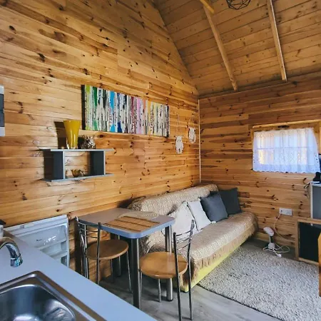 Kwiatowy Zakatek Nyaraló Mielno